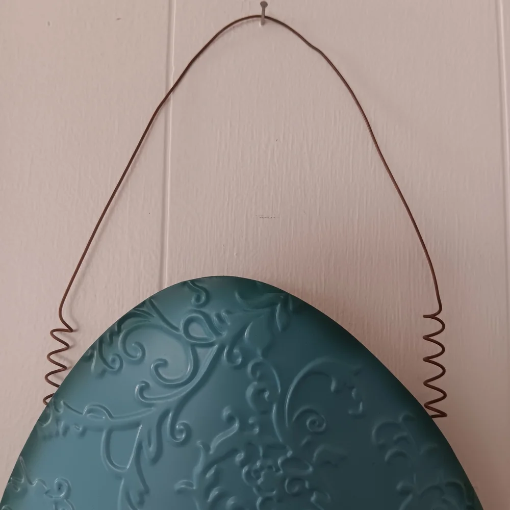 Teal Floral Egg Metal Wall Decor with Pink Welcome Banner